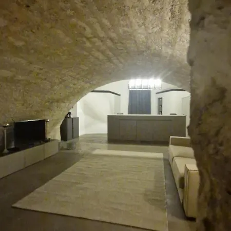 La Grotta - Vecchia, Vista Mare Bari