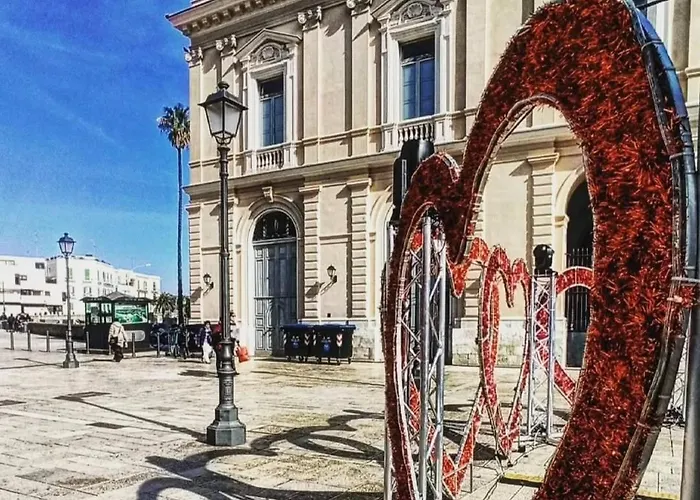 La Grotta - Vecchia, Vista Mare * Bari