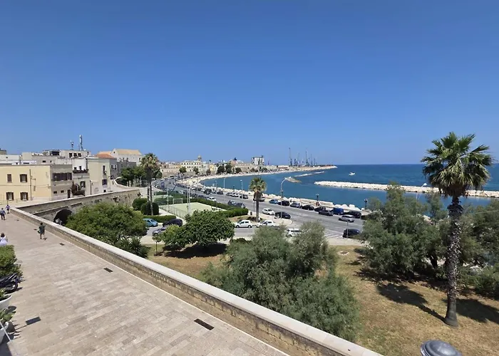 La Grotta - Vecchia, Vista Mare *